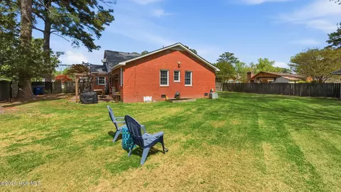 Exterior - 296 Sixth St, Ayden, NC 28513 photo 4 of 5