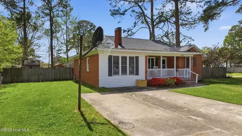 Exterior - 296 Sixth St, Ayden, NC 28513 photo 3 of 5