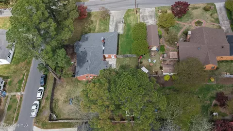 View/Area - 296 Sixth St, Ayden, NC 28513 photo 4 of 5