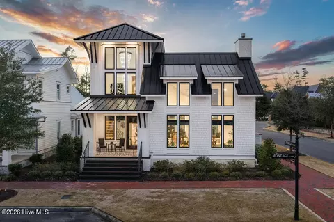 1827 Montage Ln, Wilmington, NC 28403