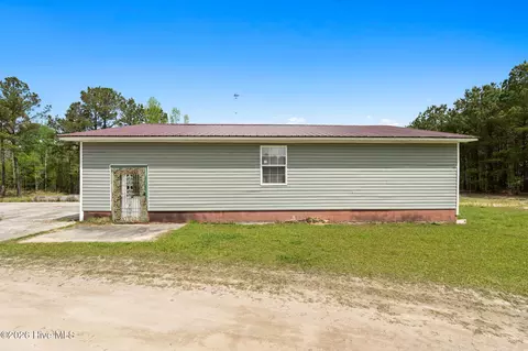 773 Old Wilmington Rd, Whiteville, NC 28472