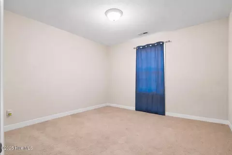 Bedroom - 105 Clymer Ct, Hubert, NC 28539 photo 2 of 3