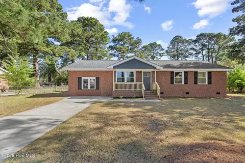 103 Wilda Dr, Jacksonville, NC 28546