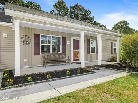 Exterior - 205 Michel Ct, Hubert, NC 28539 photo 1 of 5