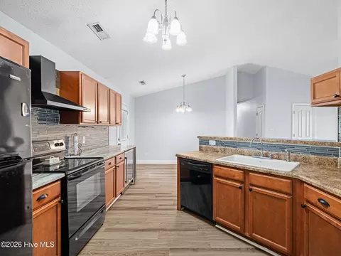 Kitchen - 205 Michel Ct, Hubert, NC 28539 photo 4 of 4