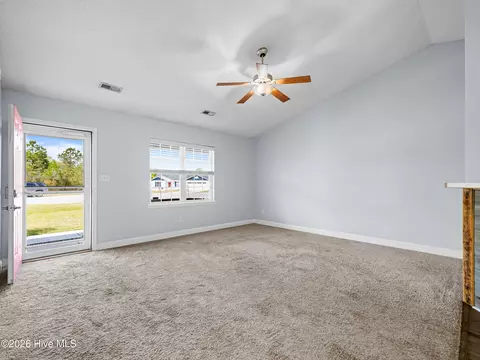 Living - 205 Michel Ct, Hubert, NC 28539 photo 2 of 3