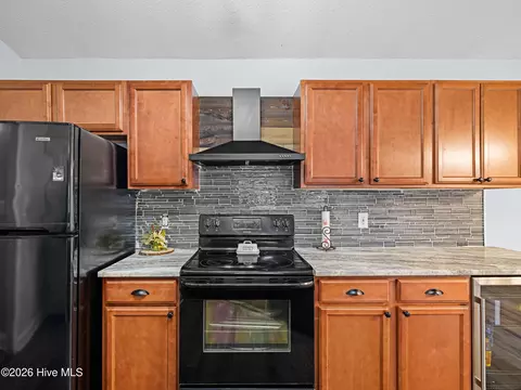 Kitchen - 205 Michel Ct, Hubert, NC 28539 photo 3 of 4