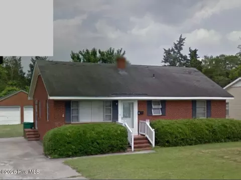 204 Fairview St, Williamston, NC 27892