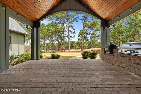 Exterior - 19 Chestertown Dr, Pinehurst, NC 28374 photo 5 of 12