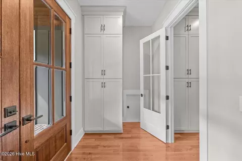 Entry Way - 19 Chestertown Dr, Pinehurst, NC 28374 photo 4 of 6