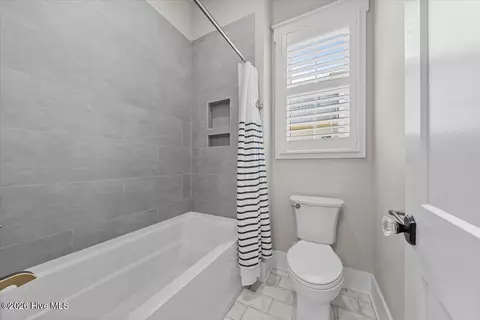Bath - 19 Chestertown Dr, Pinehurst, NC 28374 photo 7 of 9
