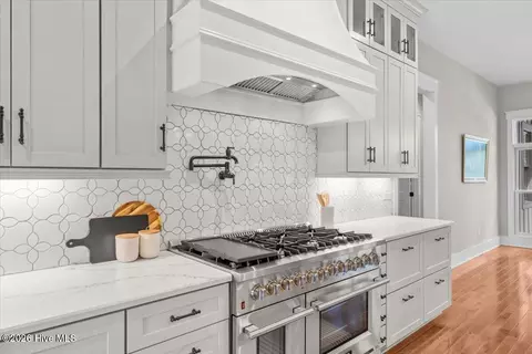 Kitchen - 19 Chestertown Dr, Pinehurst, NC 28374 photo 3 of 5