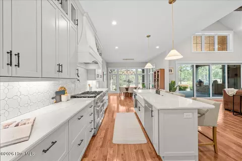 Kitchen - 19 Chestertown Dr, Pinehurst, NC 28374 photo 4 of 5