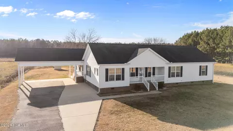 1635 Horse Pen Swamp Rd, Washington, NC 27889