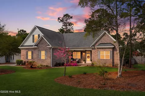 40 Stonegate Cir, Hampstead, NC 28443