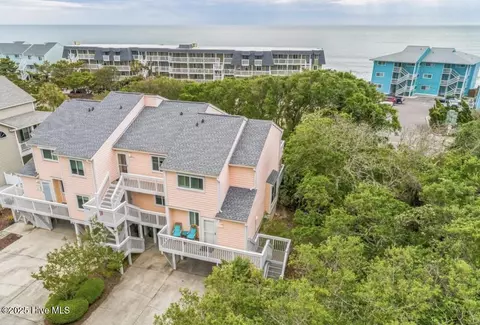 2404 Surfrider Cir, Kure Beach, NC 28449