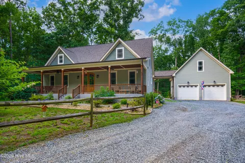 698 Maple Springs Ln, Bear Creek, NC 27207