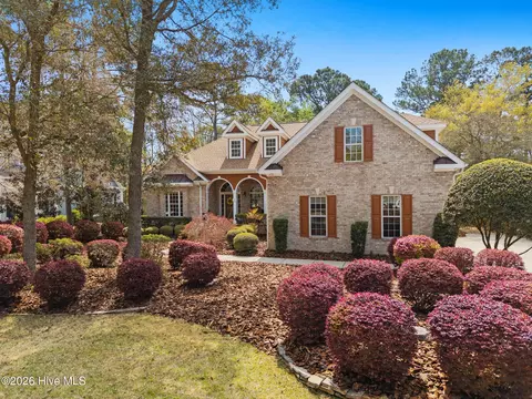 2607 St James Dr SE, Southport, NC 28461