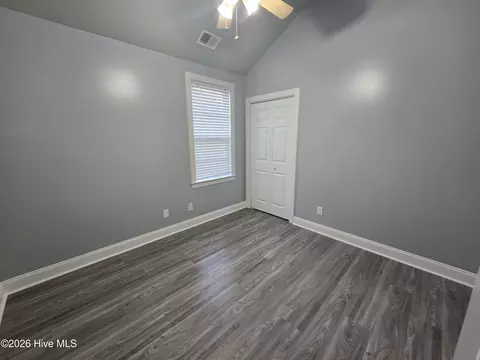 Bedroom - 51 Castle Bay Dr, Hampstead, NC 28443 photo 1 of 2