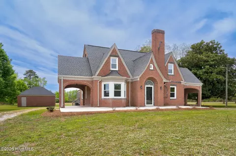 2790 Cokey Rd, Rocky Mount, NC 27801