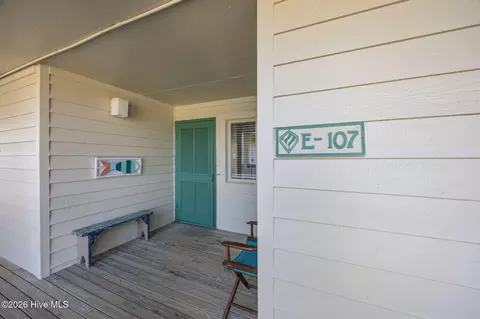 10300 Coast Guard Rd #107-E, Emerald Isle, NC 28594