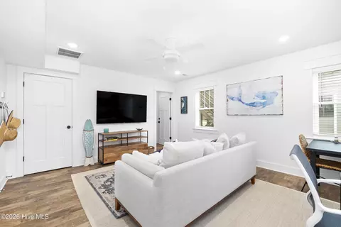Other - 535 W Eden St, Kill Devil Hills, NC 27948 photo 4 of 9