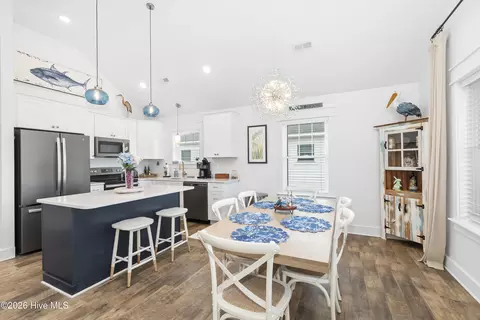 Dining - 535 W Eden St, Kill Devil Hills, NC 27948 photo 2 of 4