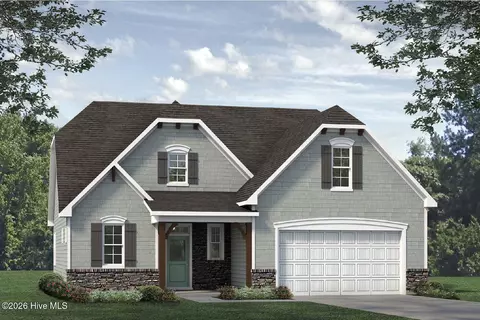 317 Phelps Lake Ln, Aberdeen, NC 28315