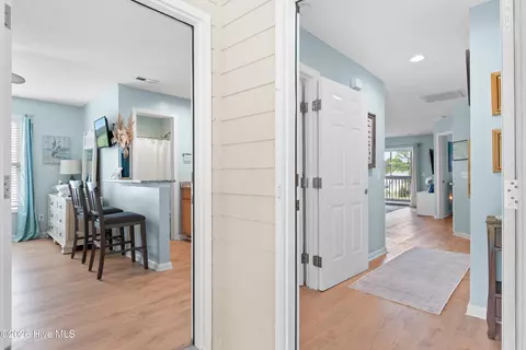 3350 Club Villas Dr # 805, Southport, NC 28461