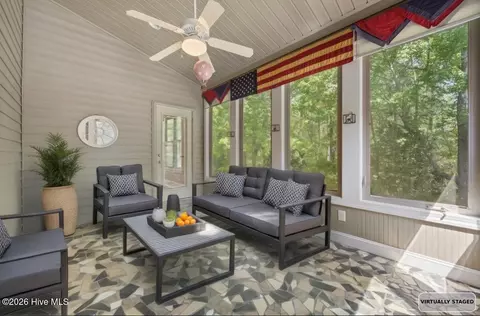 Exterior - 1 Joshua Dr, Chocowinity, NC 27817 photo 8 of 13