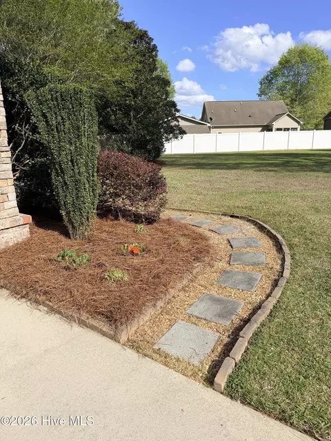 Exterior - 1 Joshua Dr, Chocowinity, NC 27817 photo 3 of 12
