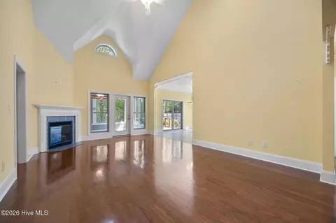Living - 1 Joshua Dr, Chocowinity, NC 27817 photo 1 of 4