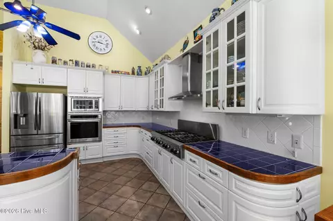 Kitchen - 1069 Cape, Sunset Beach, NC 28468 photo 5 of 10
