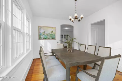 Dining - 701 E Nash St, Spring Hope, NC 27882 photo 1 of 2