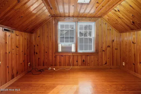 Bedroom - 701 E Nash St, Spring Hope, NC 27882 photo 1 of 5