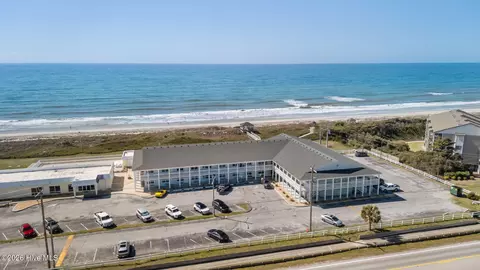 2401 W Ft Macon Rd #136, Atlantic Beach, NC 28512