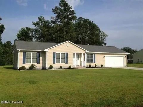 107 Laredo Dr, Jacksonville, NC 28540