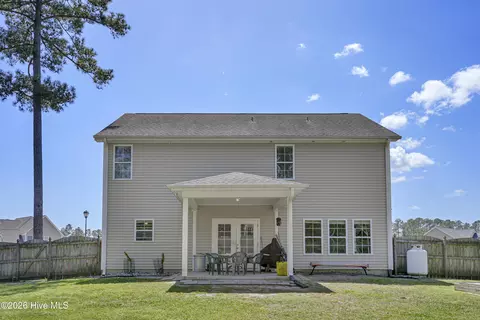 Exterior - 718 Aria Ln, Hubert, NC 28539 photo 6 of 8