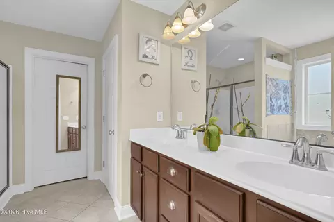 Bath - 718 Aria Ln, Hubert, NC 28539 photo 2 of 4