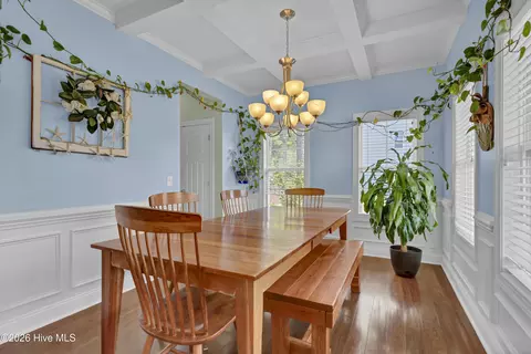 Dining - 718 Aria Ln, Hubert, NC 28539 photo 2 of 3