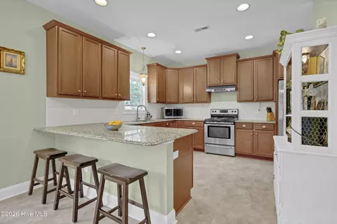 Kitchen - 718 Aria Ln, Hubert, NC 28539 photo 1 of 2