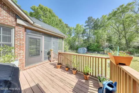 Exterior - 218 Hickory Ln, Hampstead, NC 28443 photo 16 of 16
