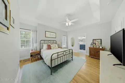 Bedroom - 218 Hickory Ln, Hampstead, NC 28443 photo 2 of 7