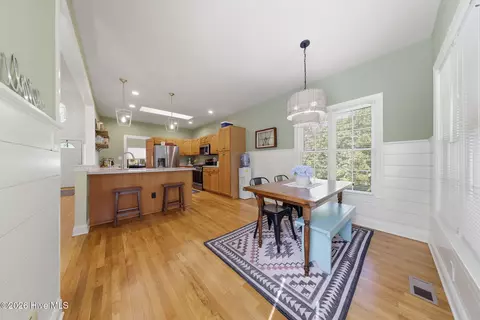 Dining - 218 Hickory Ln, Hampstead, NC 28443 photo 2 of 2