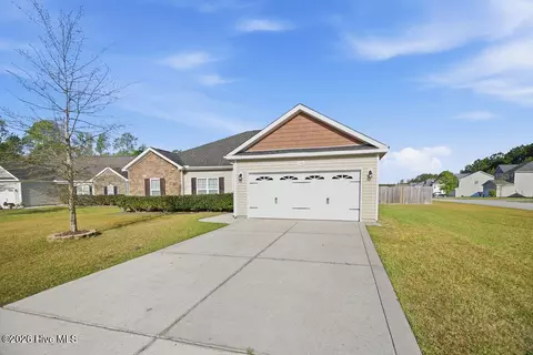 500 Shad Boat Ct, Jacksonville, NC 28546