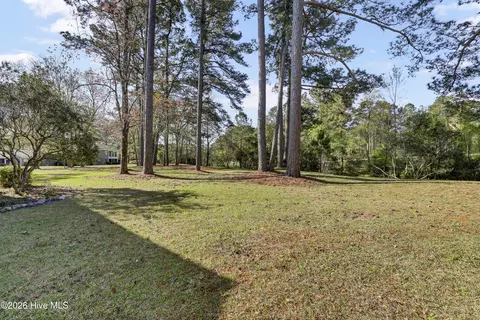 Exterior - 702 488 Azalea Dr, Hampstead, NC 28443 photo 8 of 10