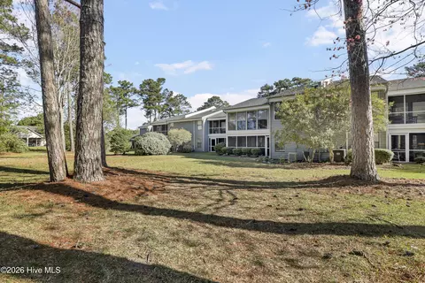 Exterior - 702 488 Azalea Dr, Hampstead, NC 28443 photo 5 of 10