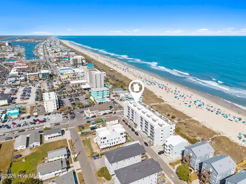 201 Carolina Beach Ave S #207, Carolina Beach, NC 28428