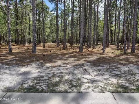 6864 Beckman Cir SW, Ocean Isle Beach, NC 28469
