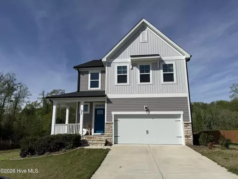 90 Rigsby Ave, Four Oaks, NC 27524